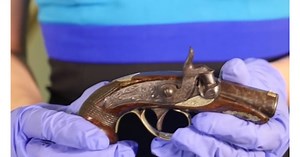 The difference between derringers and Deringers (VIDEO)