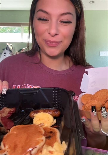 Hungover Denny’s and McDonald’s mukbang I couldn’t decide which one I wanted more lol. And btw this is a repost #mukbang #mukbangeatingshow #eatwithme #asmr #eatingasmr