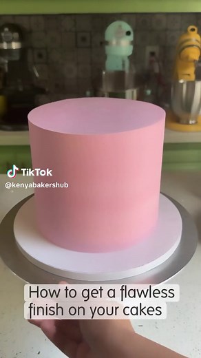 Cake Decorating Tips for a Smooth Finish and Sharp Edges