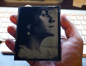 Create Digital Wet Plates by Shooting a Photo on Your Computer Monitor