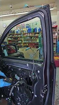 How to Replace A Door Glass for Dodge Journey #autoglassreplacement #automobile