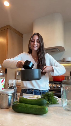 Homemade Pickle Recipe: Easy and Delicious