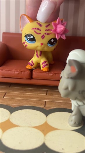Creative Littlest Pet Shop Skits
