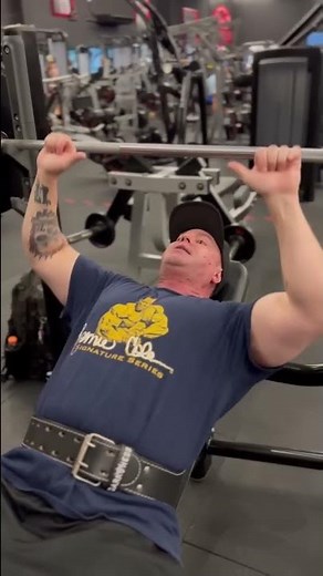 APRENDA A TÉCNICA DA LENDA FLEX WHEELER - Para aumentar a parte superior do seu peitoral!