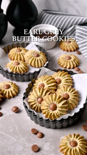 Earl Grey Butter Cookies With Chocolate #earlgreycookies #buttercookies #earlgreybuttercookies