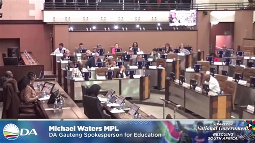 💡 Who is Ekurhuleni failing to pay? Hon. Mike Waters (DA) has asked the MEC for Co-operative Governance and Traditional Affairs to account for the City of Ekurhuleni’s debt: ❓ What is the total amount the City owes service providers? ❓ How much of this debt has been outstanding for longer than 30 days? Small businesses and service providers cannot survive if municipalities don’t pay on time. When payments are delayed, jobs are lost, services collapse, and residents suffer. The DA will continue 