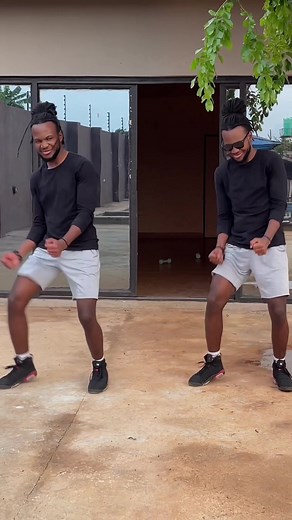 “Bring it over to my place”🤪 dc: me #dance #viral #bringitovertomyplace #undertheinfluenceafroremix #jason_seth_ #fyp