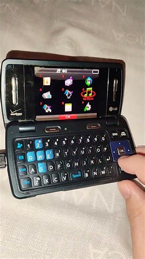 my ipod touch 4 and LG env3