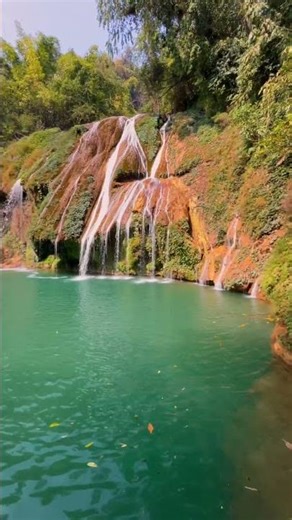 This is the best waterfall in Meghalaya ❤️ #travelgram #travel #indianexplorers