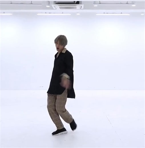 #BTSジン DNA hardest dance practice energetic performance #edit #BTS | Our7boysbts Armies