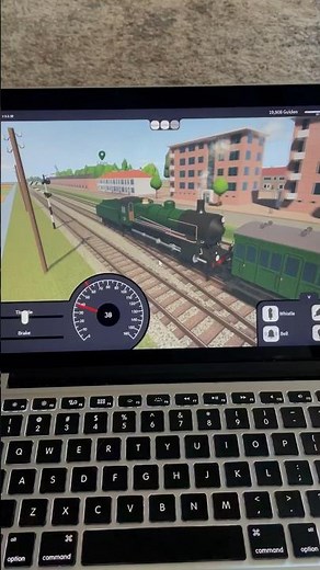 Playing Streamlined on Roblox