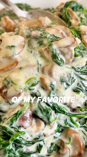Creamed spinach with mushrooms!!! #comfortfood #sidedish