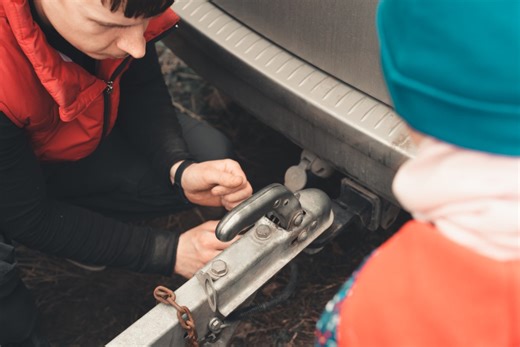 Woman About To Get Car Towed—Her ‘Wild’ Escape Shocks