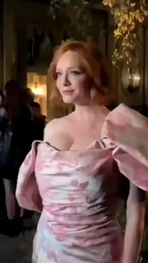 26K views · 1.3K reactions | ❤ . Throwback (2024) .  Christina at the Siriano New York Fashion Week RTW Spring 2025 (September 6, 2024) . . . #ChristinaHendricks #tbt #throwback #christinahendricksadmiration #BOOMchallenge #mystar #thebest #beautiful #Redhead #nyfw #fashionweek #newyork | Christina Hendricks Admiration | Facebook