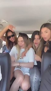 1.2M views · 10K reactions | "YO NO SIRVO PA' UNA RELACIÓN, QUE LOS DEJO LOQUITOS, QUE SOY LA PERDICIÓN" ...... Hoy sale "La Mala", lo nuevo de Belinda y estará en plataformas hoy en punto de las 18:00 hrs banda, les dije, vienen buenas indirectas 鸞...... #OrbeNoticias #terrones | Orbe Noticias | Facebook