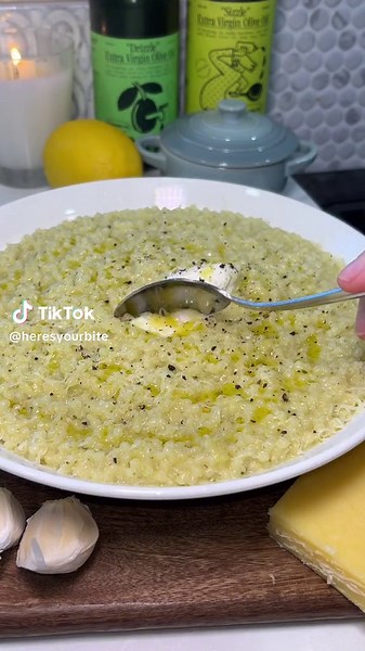Pesto Pastina ✨ Pastina also known as “Italian Penicillin” truly is soup for the soul. This time I made a pesto version, but my absolute favorite way is to add an egg, maybe a touch of ricotta, grated garlic, and some lemon. But however you make it, you really can’t go wrong. Here’s the recipe: 1 cup pastina or or acini de pepe 3 cups chicken broth 1-2 T butter 1/4 cup ricotta (or to taste) 2-3 T pesto (to taste, I recommend Costco brand) Garlic clove, grated Freshly grated parm, to taste Salt a