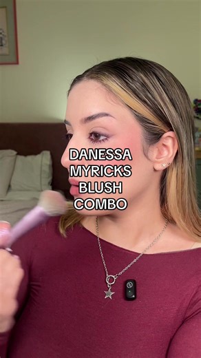 #stich with @elizabeth 🎀 Trying @DanessaMyricksBeauty @danessamyricks_europe Yummy Skin Blurring Balm Powder Flushed - Rosé n brunch with Yummy Skin Blurring Balm Powder Lowlighter Unbothered @elizabeth 🎀 #danessamyricks #danessamyricksbeauty #blush #blushcombo