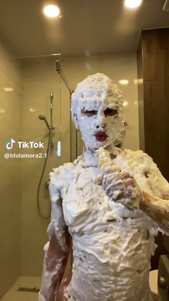 Would you do this with your bestie? #shavingcream @BABY CHULA