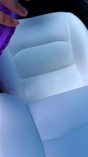 長時間座るだけで疲れていませんか？🥲 デスクワークや運転でお尻が痛い… そんな方に試してほしいジェルクッション✨ 座り心地がぐっと快適になって、 毎日の負担を軽減してくれます😊 気になる方はぜひチェックしてみてください！ #ジェルクッション #腰痛対策 #デスクワーク #運転 #カー用品