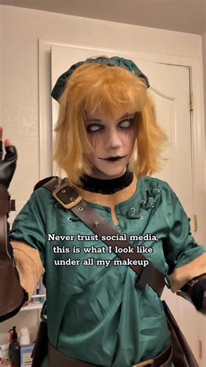 zen || cosplayer on Instagram: "Get unready with me: Ben Drowned edition - - - #creepypastacosplay #egirlaesthetic #altmakeup #altfashion #altgirl #grungemakeup #scenehair #monsterhighcosplay #emoaesthetic #altlook #bendrownedcosplay #gothmakeup #egirlstyle #makeupreels #makeupoftheday #altstyle #scenequeen #punkfashion #indieaesthetic #aestheticmakeup #alternativegirl #altcommunity #makeuptransformation #grungecore #cosplayinspired #softgoth #edgylook #hairinspo"