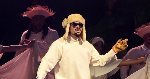 ¿Cuál es el setlist de Bad Bunny para su gira ‘Debí Tirar Más Fotos World Tour’?