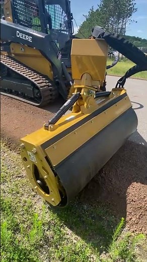 Compacting Road Shoulder With The Road Widener Offset Vibratory Roller #compaction #roadconstruction
