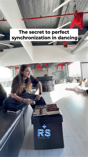 DANCE STUDIO IN BROOKLYN FOR YOUR FAMILY on Instagram: "More about dance classes in Brooklyn here ➡️ @risingstar.lab #dance #rsdancelab #brooklyn #kids #danceclass #bachata #hoop #hammock #highheels #choreography"