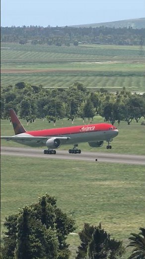 777 ATC TOWER VIEW – DIRECT TAKEOFF! Pilot Says 'NO HOLD' – Watch From ABOVE! | X-Plane 11