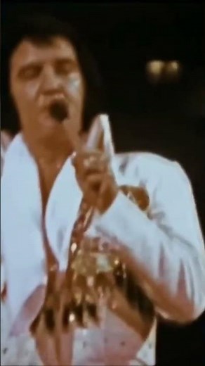 Elvis Presley — Rare 8mm Footage 🎥✨ Live 1974 Moments #Shorts