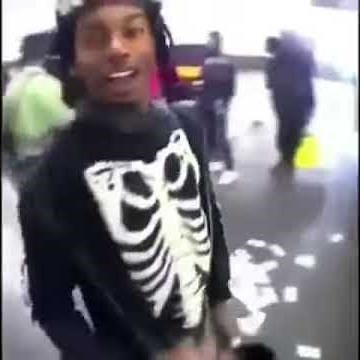 Playboi Carti - Cancun feat. Skepta