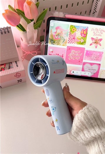 Jisulife Handheld Fan Life10: The Perfect Mini Fan