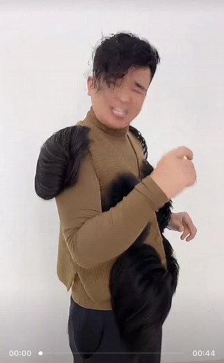 Men's Wig Fashion Dance Routine