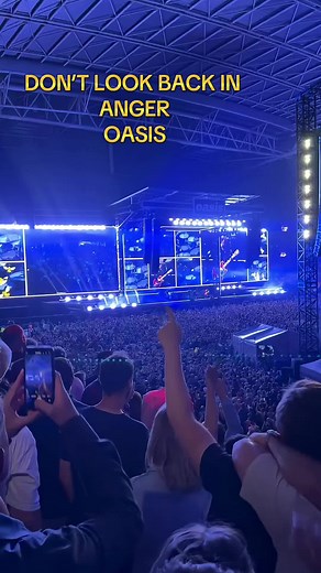 Celebrate 30 Years of Oasis' Anthem 'Don’t Look Back in Anger'