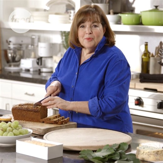 1.5M views · 18K reactions | Ina Garten's Irish Brown Bread contains a full bottle of Guinness!  #BarefootContessaBackToBasics | Food Network UK | Facebook