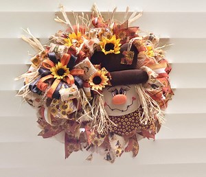Scarecrow Sunflower Fall Wreath: Rustic Farmhouse Door Decor - Etsy