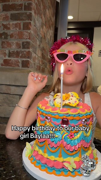 HAPPY BIRTHDAY BAYLAA! Watch her birthday vlog 🎉🎉 #shorts #viral #birthday
