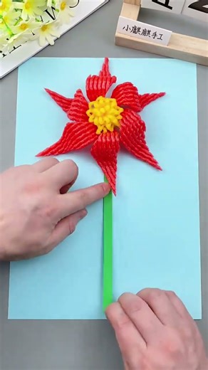 Fruit net cut one clip and one sticker to make beautiful Teacher's Day handmade bouquet with chi