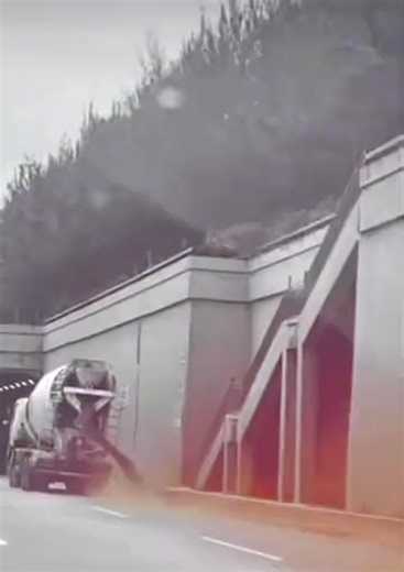 892_Let’s DISCHARGE THE (CONCRETE) truck! While DRIVING 🤠#mixerfails#concretefail #concretefinish #finishingconcrete # | Steel Fabrication