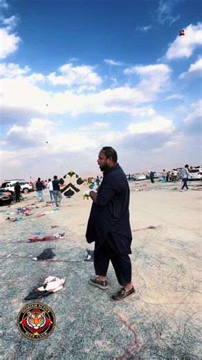 Kite Flying Fun with Sharjah Active Kite Club
