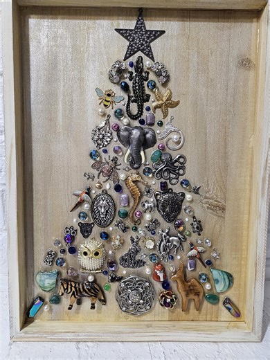 Vintage Jewelry Christmas Tree Art: Handmade for Animal Lovers - Etsy
