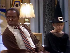 Benson S01e05 - Conflict Of Interest