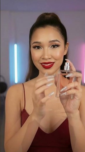 ASMR Perfume Mist 🌫️ Soft Whispers & Bottle Tapping (4K) #asmr