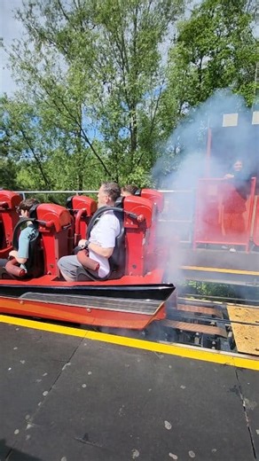 The world's FASTEST acceleration on a roller coaster 🤩🙌👏 0-80 mph in 1.8 seconds 😲 Stealth | Thorpe Park #rollercoaster #themepark #reelsfypシ #thorpepark #London #fastest | Themepark_madness