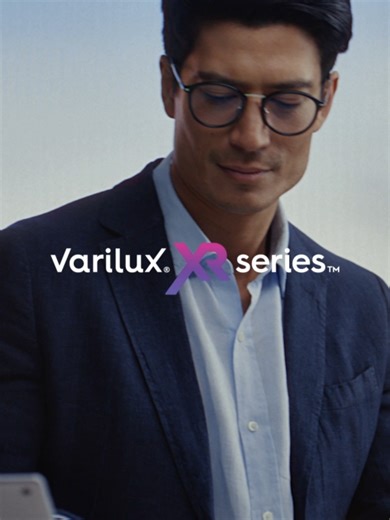 Seamless transitions between devices and tasks.​ ​ Varilux® XR series™ progressive lenses are designed to support the way modern vision moves, continuously.​ ​ #VariluxXRSeries #Varilux #Essilor #ProgressiveLenses #VisionCare​