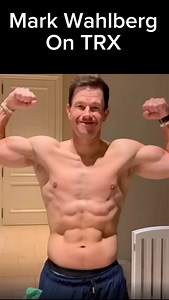 304K views · 4.2K reactions | RISE AND SHINE its quad-burning time!!   Mark Wahlberg using the TRX to work on corrective exercises for his knees! #TRX #SuspensionTrainer #MakeYourBodyYourMachine #MarkWahlberg #nosurgery | TRX Training | Facebook