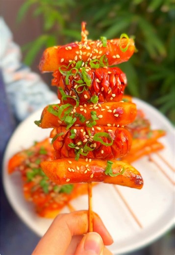 Tteokbokki Skewers Recipe: Easy Korean Tteokbokki on Skewers