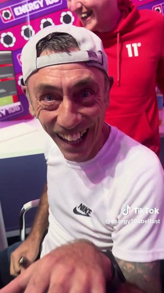 Energy 106 offiacally launched on DAB on Monday 6th October 2025 at 4pm!📻 Our very own @Holly The Destroyer done the 3rd voice on the station and captured the it all. #Energy106