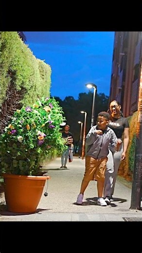 la magia del susto perfecto #prank #funny #pranks #bushmanprank #scareprank