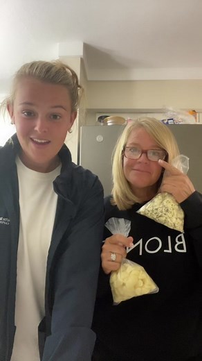 Cheese curds from Stampers cheese Florida. Captiva island farmers market #cheesecurds #captivaisland #stamperscheese #costcomamma #fyp