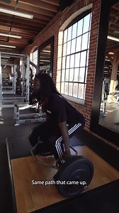 1.8K views · 31 reactions | Let's perfect your technique in trap bar deadlifting. Why opt for a trap bar instead of a regular bar? It's beneficial for reducing spinal stress, excellent for targeting your quads, and enables continued lifting despite any limitations. | Onelife Fitness | Facebook